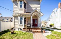 14811 10th Avenue, Whitestone, NY 11357