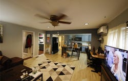 10801 W Lakeview DR, Jonestown, TX 78645