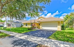 3562 W Southern Orchard Rd W, Davie, FL 33328