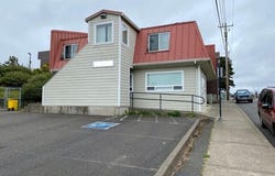 242 W Olive Street, Newport, OR 97365
