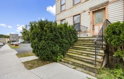 24 Delaware Street, Albany, NY 12202