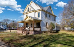 207 12th Avenue W, Menomonie, WI 54751