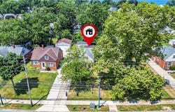 29809 Lake Shore Boulevard, Willowick, OH 44095