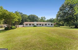 151 County Line, Fayetteville, GA 30215