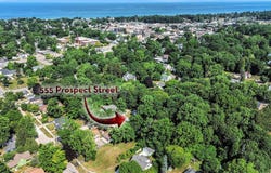 555 Prospect Street, South Haven, MI 49090