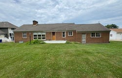 3233 W 26 Street, Millcreek, PA 16505