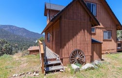 15440 Shasta Way, Pine Mountain Club, CA 93225