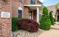 4901 N WEAVERRIDGE Boulevard, Peoria, IL 61615