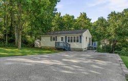 12 Doe Run, Vernon Twp., NJ 07422-1033