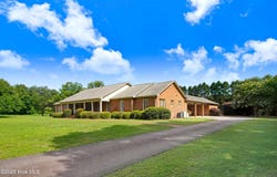 3509 Lakeview Trail, Kinston, NC 28504
