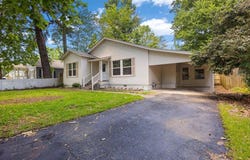1303 E Lantrip St, Kilgore, TX 75662