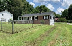 507 Spruce Street SW, Lenoir, NC 28645