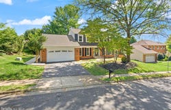 6121 WINNEPEG Drive, BURKE, VA 22015