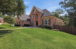 1098 Harbor Point Drive, Soddy Daisy, TN 37379