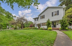 7335 Cadle Avenue, Mentor, OH 44060
