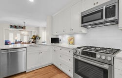 9 Back Court, Isle of Palms, SC 29451