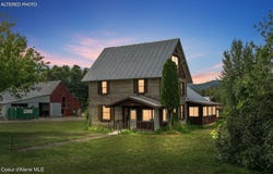 210 Rusho Ln, Blanchard, ID 83804