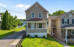 830 E Scott Street, Olyphant, PA 18447