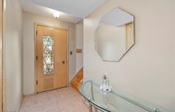 5632 Pinnacle Park Drive, Seven Hills, OH 44131