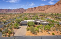 384 W BRITTLEBUSH Way, Ivins, UT 84738