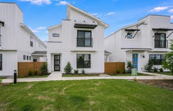7601 Cooper LN, Austin, TX 78745