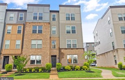 10424 RATCLIFFE TRAIL, MANASSAS, VA 20110