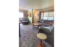 18047 Holland Avenue, Eastpointe, MI 48021