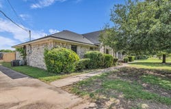 840 Harris Creek Road, McGregor, TX 76657