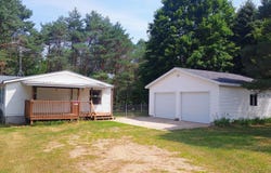 11706 187th Avenue, Stanwood, MI 49346