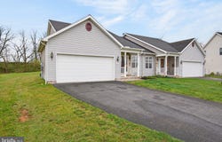 213 MAPLE Drive, HANOVER, PA 17331