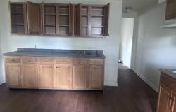 513 THIRD STREET, BEVERLY, NJ 08010