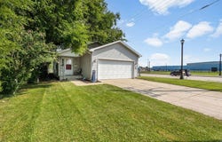 330 E 9Th Street, Mishawaka, IN 46544-2119