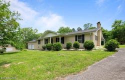 220 Lillywood Drive, LaFollette, TN 37766