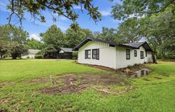 210 Greenwood, Beaumont, TX 77705-7445