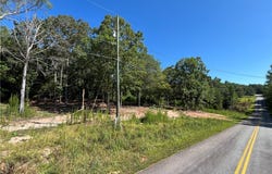 240 Old Knox Bridge Road, Fair Play, SC 29643