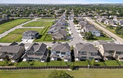 2204b Cornfield DR, Pflugerville, TX 78660