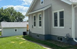 1100 W Hempstead, Fairfield, IA 52556