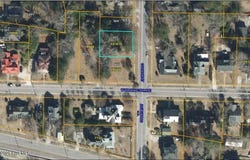 602  College, Kinston, NC 28501