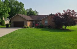 3491 E Warren Circle Street, Vincennes, IN 47591