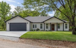 18707 Post Ranch  RD, Garfield, AR 72732