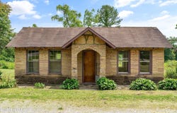 9476 Morgan County Hwy, Sunbright, TN 37872