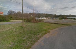 129 COOSA STREET, GADSDEN, AL 35901