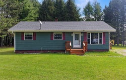 49 Hughes Road, Mapleton, ME 04757