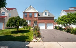 17 YORKSHIRE VILLAGE, LAWRENCE TOWNSHIP, NJ 08648