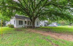 901 E Walnut Street, Hillsboro, TX 76645