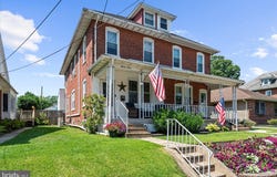712 DERSTINE AVENUE, LANSDALE, PA 19446