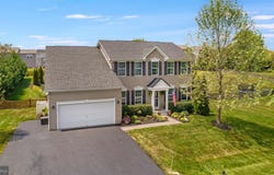 578 RIVANNA RUN, FALLING WATERS, WV 25419