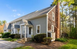 630 Twin Lakes Dr, Halifax, MA 02338