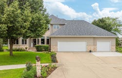 65 Granite Court, Mason City, IA 50401