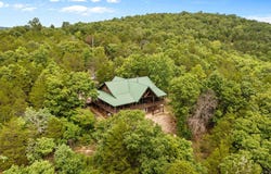 582 Rubin Lane, Isabella, MO 65676